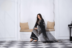 Facetune_10-11-2025-17-24-47