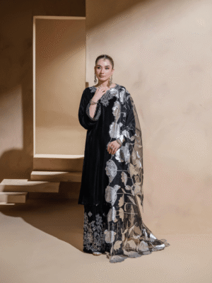 Facetune_10-11-2025-17-30-29